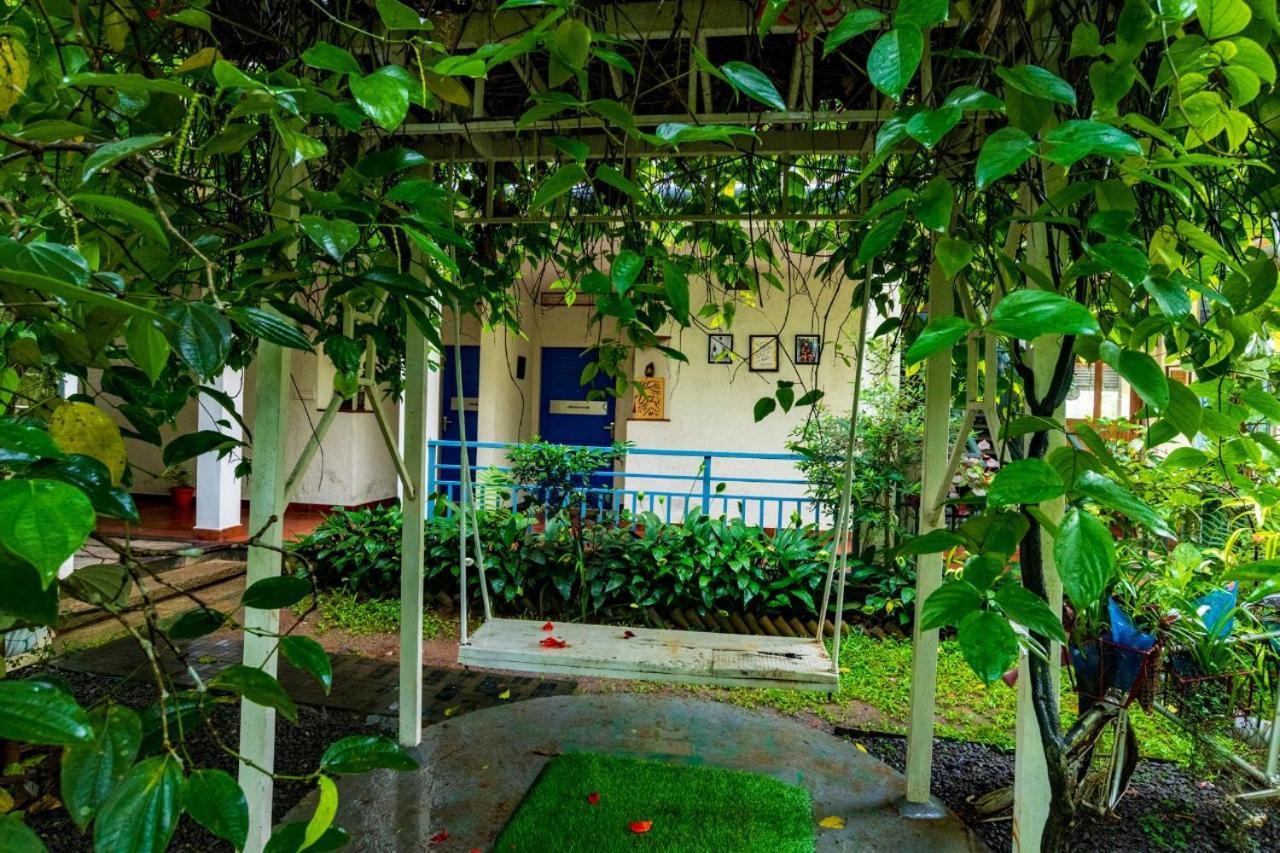 Mistletoe Homestay & Cafe Munnar Dış mekan fotoğraf