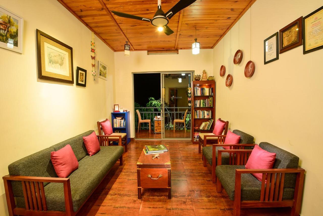 Mistletoe Homestay & Cafe Munnar Dış mekan fotoğraf